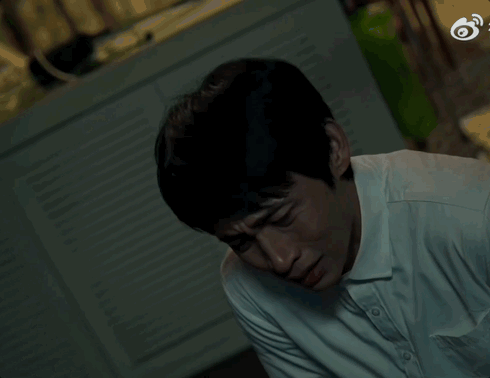 领取养老金！尸体藏家中3年已成木乃伊冰球突破豪华版失业儿子假扮已故母亲(图2)